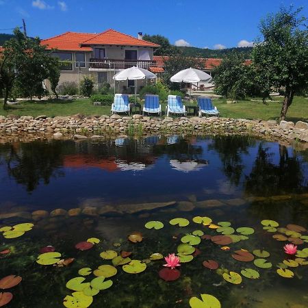 Calla Retreat Vezenkovo Ngoại thất bức ảnh