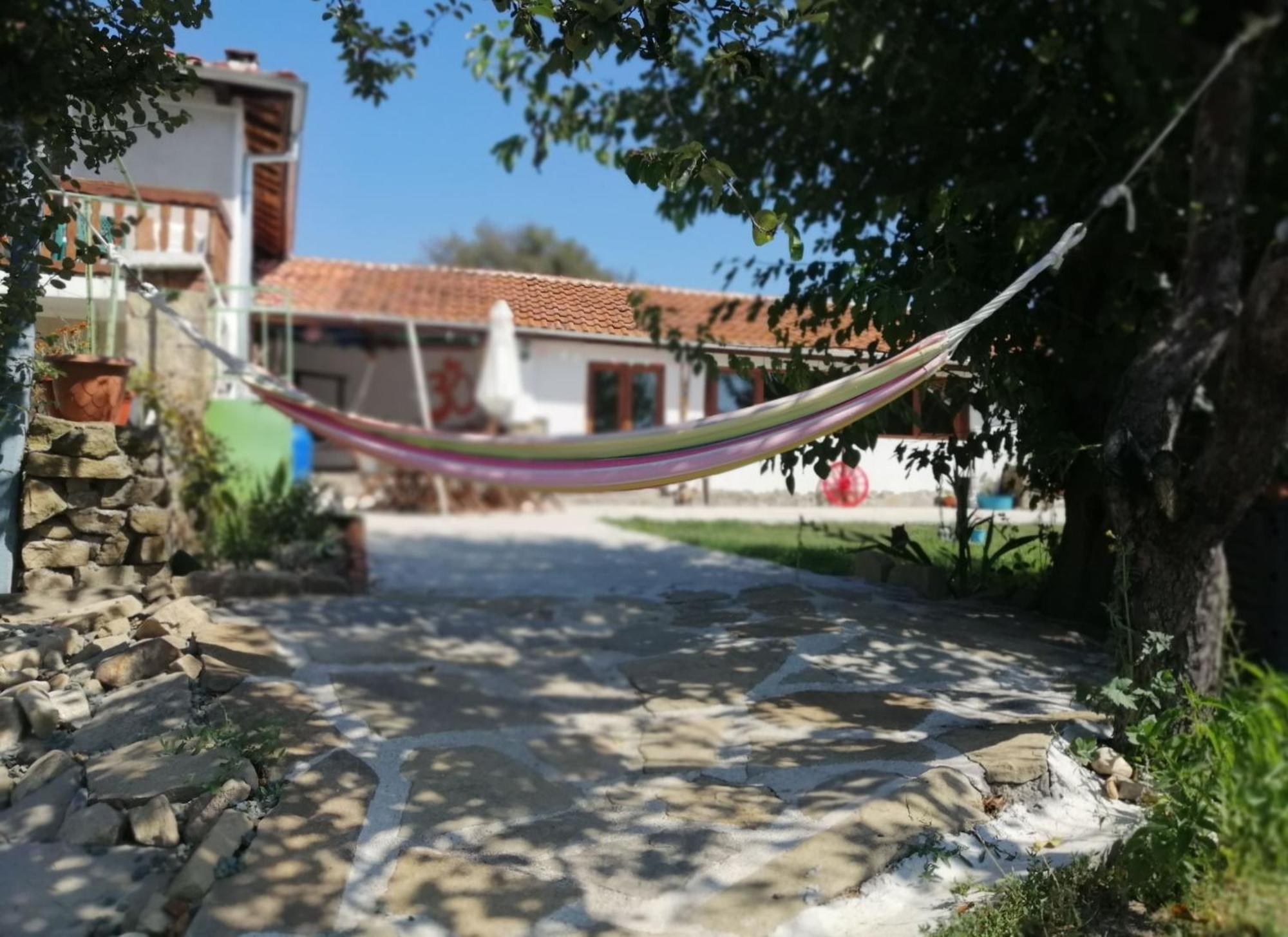 Calla Retreat Vezenkovo Ngoại thất bức ảnh